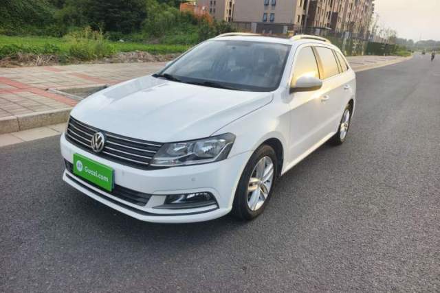 Used Volkswagen Gran Lavida 2015 1.6L Manual Comfort Edition