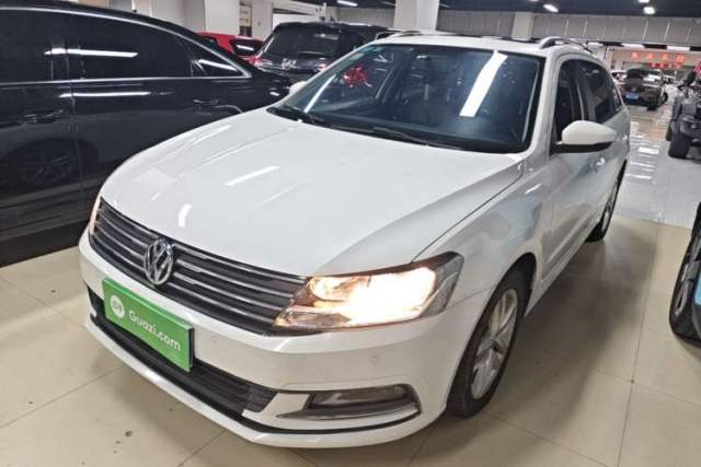 Volkswagen Gran Lavida 2015 1.6L Automatic Comfort Edition usado