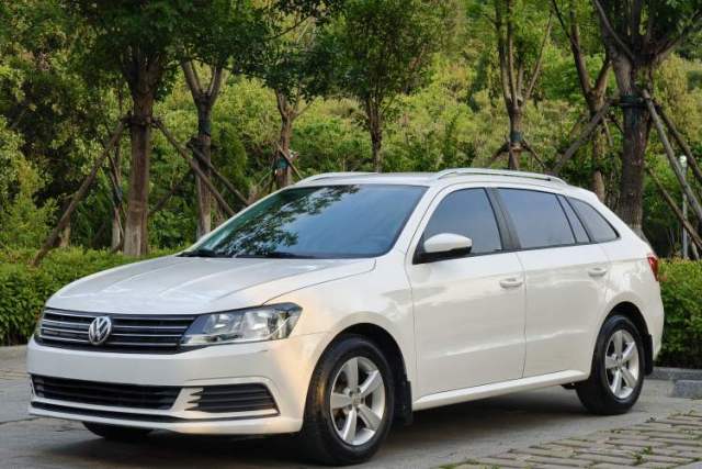 Used Volkswagen Gran Lavida 2015 1.6L Automatic Fashion Edition