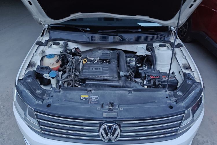 Used Volkswagen Gran Lavida 2015 230TSI DSG Comfort Edition Engine Bay