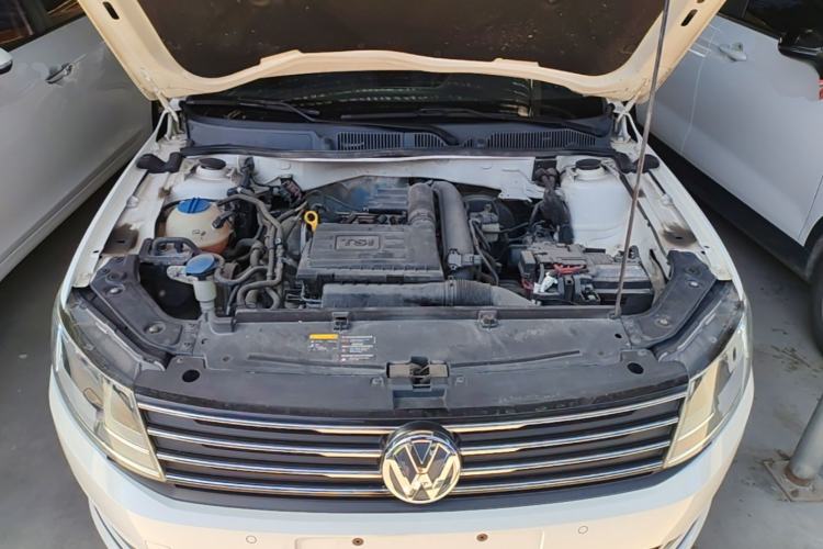 Used Volkswagen Gran Lavida 2015 230TSI DSG Comfort Edition Engine Bay