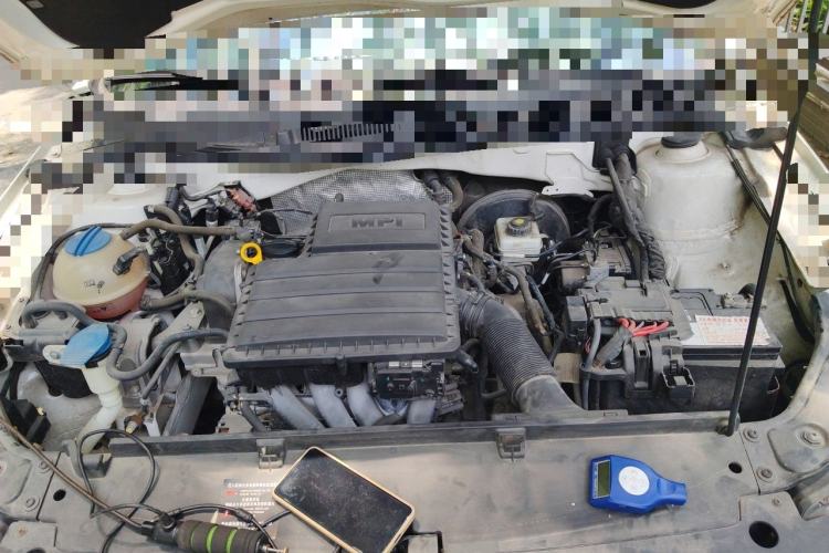 Used Volkswagen Gran Lavida 2015 1.6L Automatic Comfort Edition Engine Bay