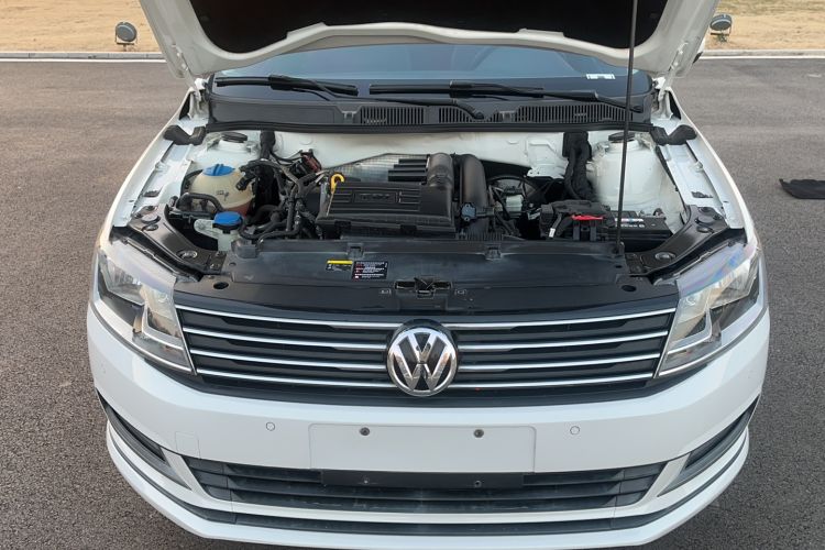 Used Volkswagen Gran Lavida 2015 230TSI DSG Comfort Edition Engine Bay