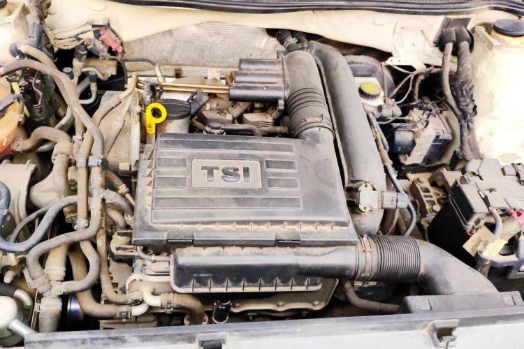 Used Volkswagen Gran Lavida 2015 230TSI DSG Comfort Edition Engine Bay