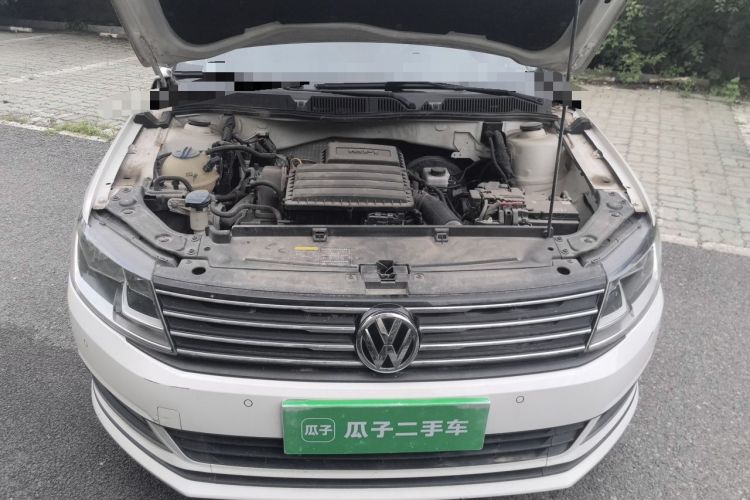 Used Volkswagen Gran Lavida 2015 1.6L Automatic Comfort Edition Engine Bay