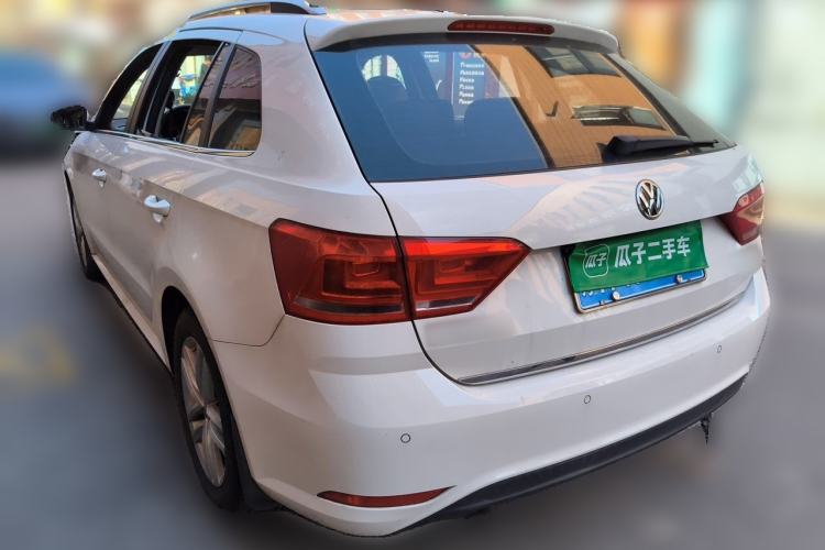 Used Volkswagen Gran Lavida 2015 1.6L Automatic Comfort Edition Exterior 3