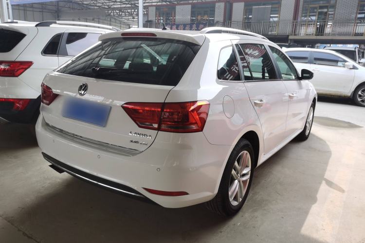 Used Volkswagen Gran Lavida 2015 230TSI DSG Comfort Edition Exterior 3