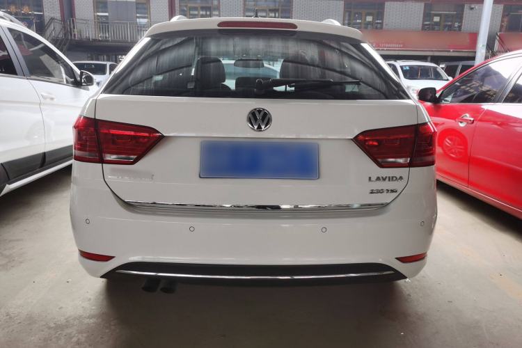 Used Volkswagen Gran Lavida 2015 230TSI DSG Comfort Edition Exterior 4