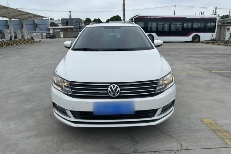 Used Volkswagen Gran Lavida 2015 230TSI DSG Comfort Edition Exterior 5