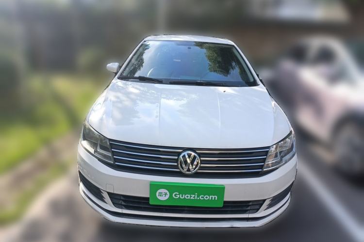 Used Volkswagen Gran Lavida 2015 1.6L Automatic Fashion Edition Front