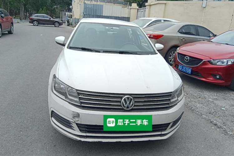 Used Volkswagen Gran Lavida 2015 1.6L Automatic Fashion Edition Front