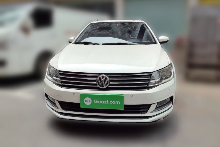 Used Volkswagen Gran Lavida 2015 1.6L Automatic Comfort Edition Front