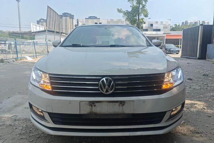 Used Volkswagen Gran Lavida 2015 230TSI DSG Comfort Edition Front