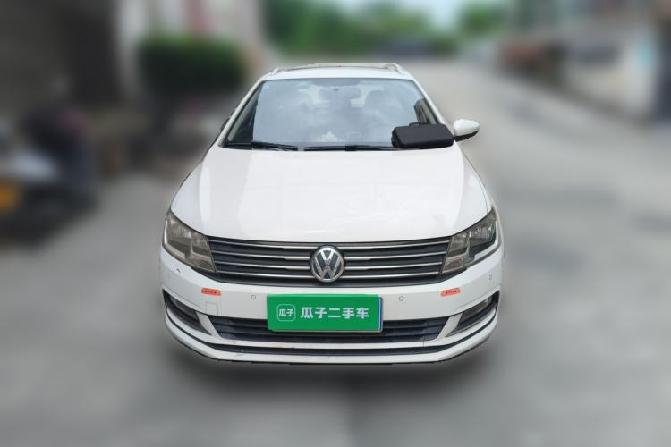 Used Volkswagen Gran Lavida 2015 1.6L Automatic Comfort Edition Front
