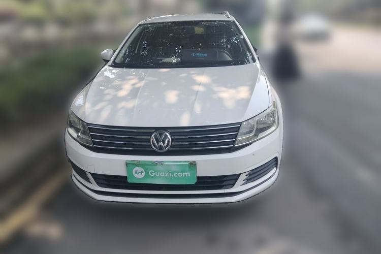 Used Volkswagen Gran Lavida 2015 1.6L Automatic Fashion Edition Front