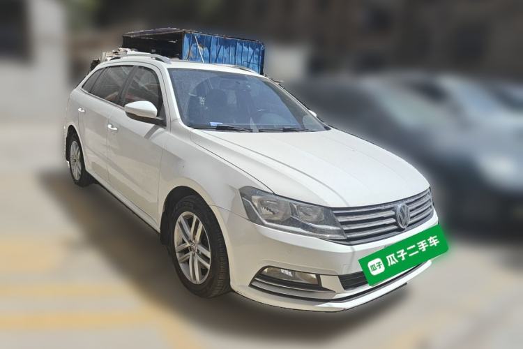 Used Volkswagen Gran Lavida 2015 230TSI DSG Comfort Edition Front Right 45 Deg
