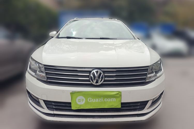 Used Volkswagen Gran Lavida 2015 1.6L Automatic Comfort Edition Front