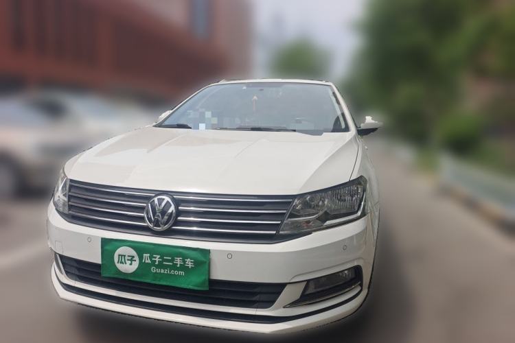 Used Volkswagen Gran Lavida 2015 1.6L Automatic Comfort Edition Front