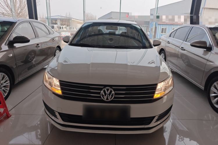 Used Volkswagen Gran Lavida 2015 1.6L Automatic Fashion Edition Front
