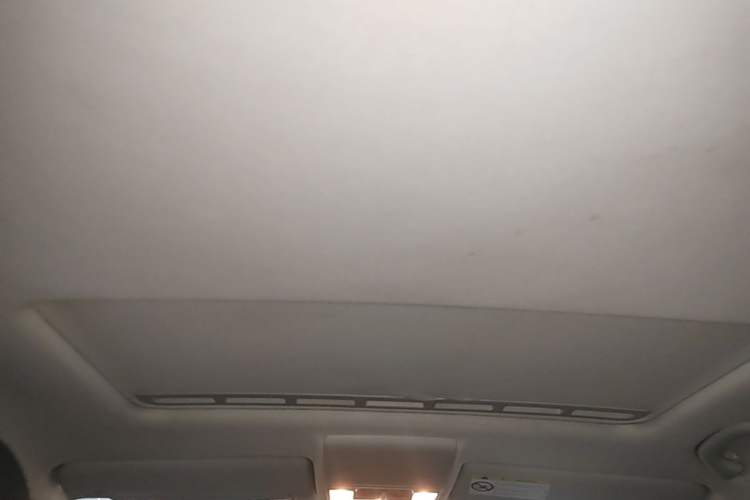 Used Volkswagen Gran Lavida 2015 230TSI DSG Comfort Edition Headliner