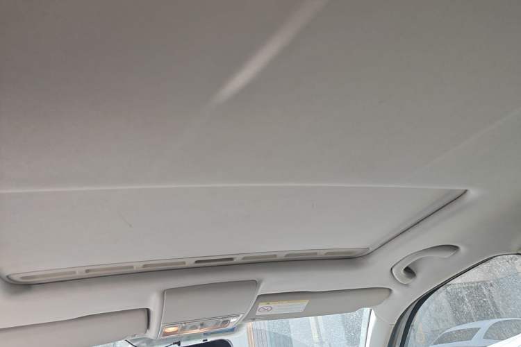 Used Volkswagen Gran Lavida 2015 230TSI DSG Comfort Edition Headliner