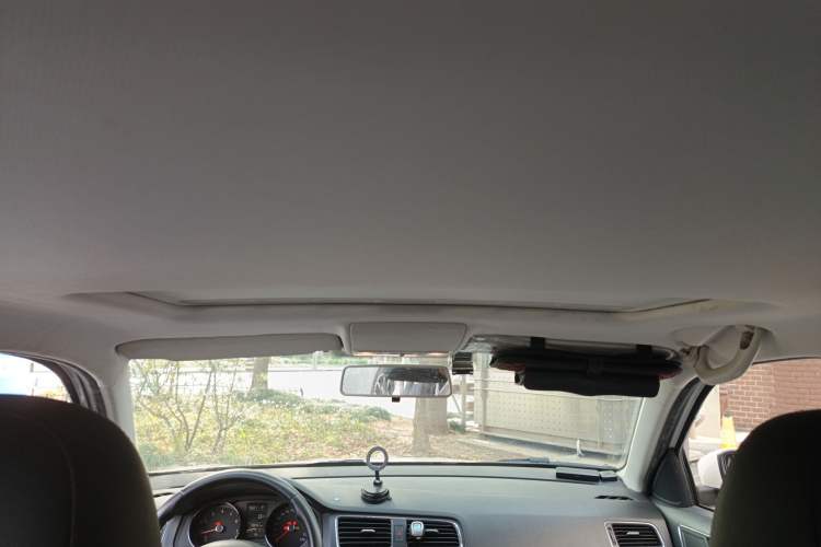 Used Volkswagen Gran Lavida 2015 230TSI DSG Comfort Edition Headliner