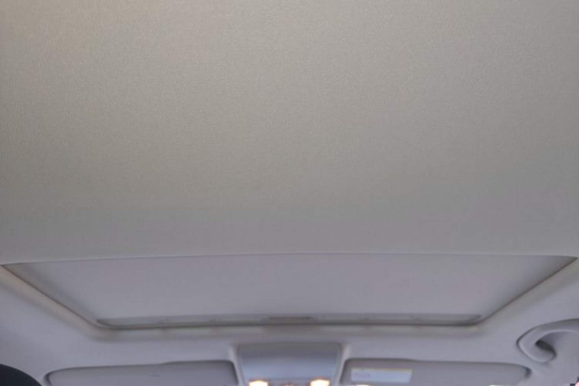 Used Volkswagen Gran Lavida 2015 1.6L Automatic Comfort Edition Headliner