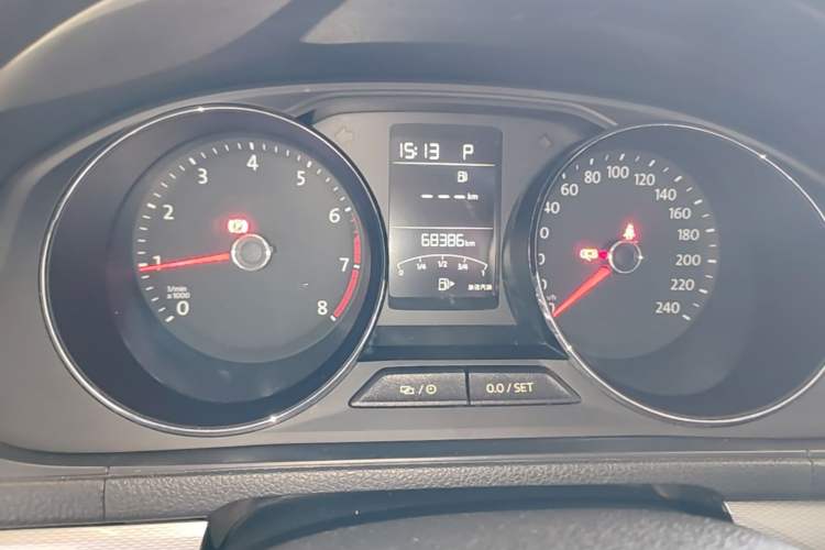 Used Volkswagen Gran Lavida 2015 230TSI DSG Comfort Edition Instrument Cluster