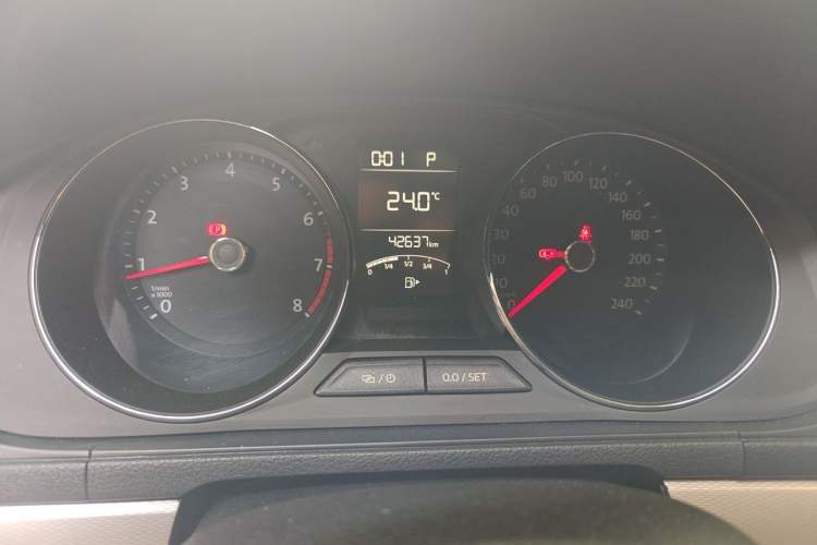 Used Volkswagen Gran Lavida 2015 230TSI DSG Comfort Edition Instrument Cluster