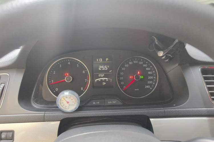 Used Volkswagen Gran Lavida 2015 1.6L Automatic Comfort Edition Instrument Cluster