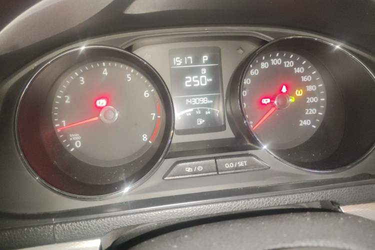 Used Volkswagen Gran Lavida 2015 230TSI DSG Comfort Edition Instrument Cluster