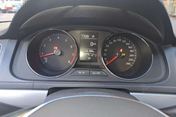 Used Volkswagen Gran Lavida 2015 1.6L Automatic Comfort Edition Instrument Cluster