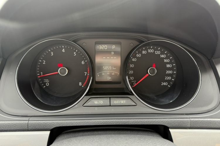 Used Volkswagen Gran Lavida 2015 230TSI DSG Comfort Edition Instrument Cluster