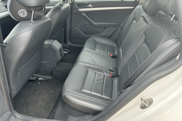 Used Volkswagen Gran Lavida 2015 230TSI DSG Comfort Edition Interior 2
