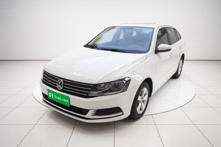 Used Volkswagen Gran Lavida 2015 1.6L Automatic Fashion Edition Guazi used car, China used car export, Used car for sale, Used cars, Cheapest cars for sale