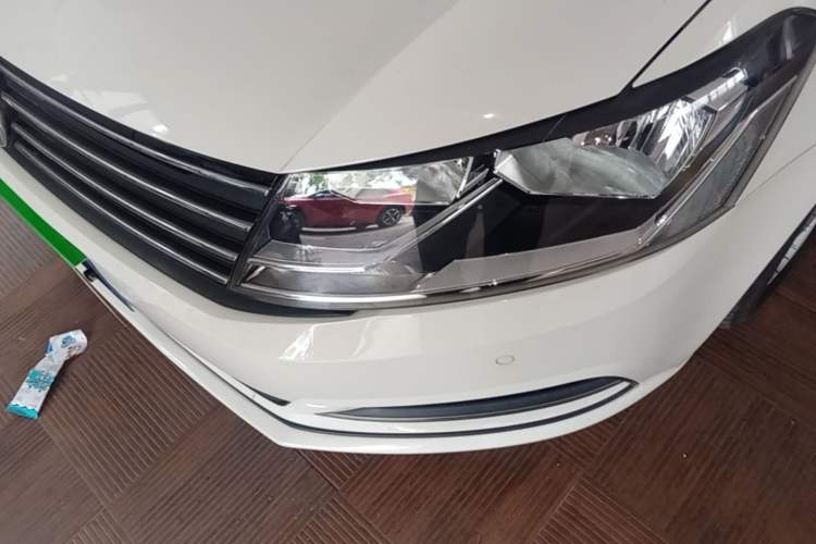Used Volkswagen Gran Lavida 2015 230TSI DSG Comfort Edition Left Front Headlight