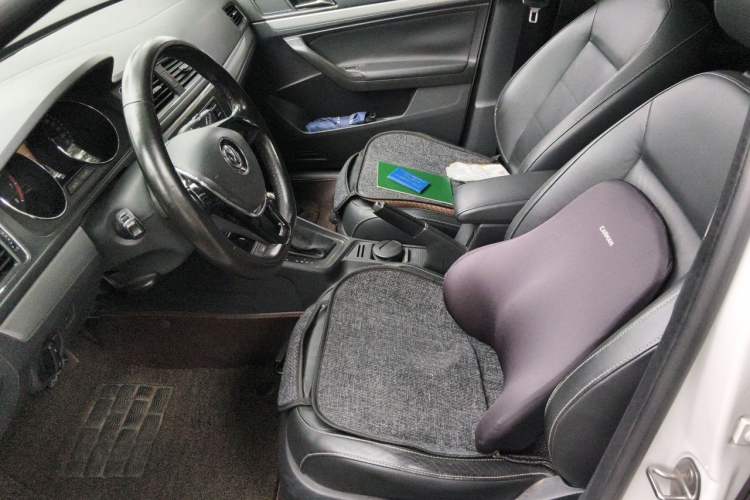 Used Volkswagen Gran Lavida 2015 1.6L Automatic Comfort Edition Left Front Seat