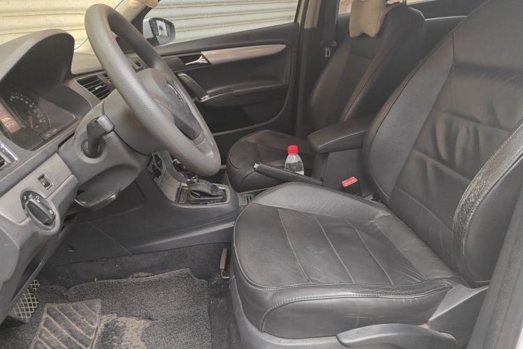 Used Volkswagen Gran Lavida 2015 1.6L Automatic Comfort Edition Left Front Seat