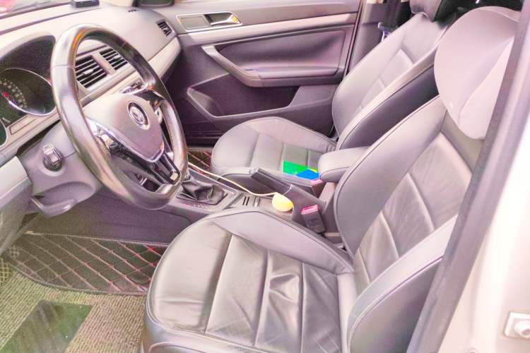 Used Volkswagen Gran Lavida 2015 230TSI DSG Comfort Edition Left Front Seat