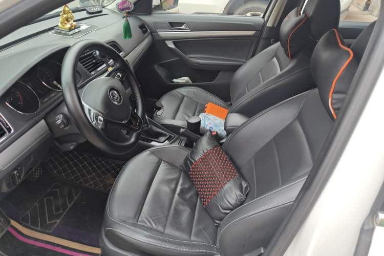 Used Volkswagen Gran Lavida 2015 230TSI DSG Comfort Edition Left Front Seat