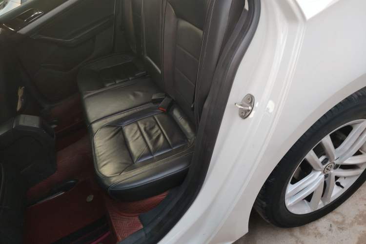 Used Volkswagen Gran Lavida 2015 230TSI DSG Comfort Edition Left Rear Seat
