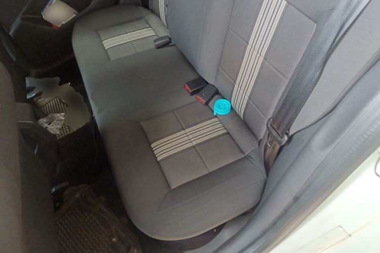 Used Volkswagen Gran Lavida 2015 1.6L Automatic Fashion Edition Left Rear Seat