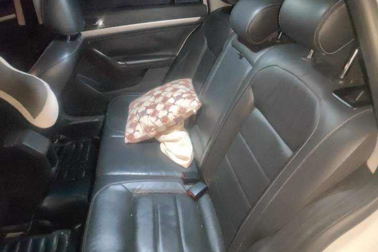 Used Volkswagen Gran Lavida 2015 230TSI DSG Comfort Edition Left Rear Seat