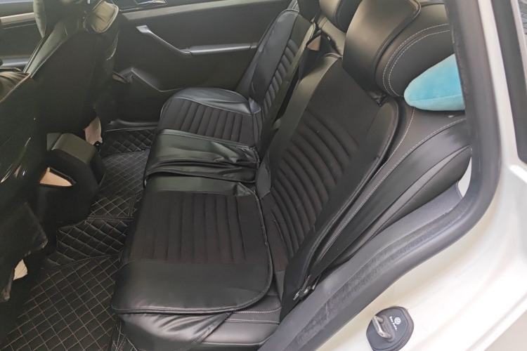 Used Volkswagen Gran Lavida 2015 1.6L Automatic Comfort Edition Left Rear Seat