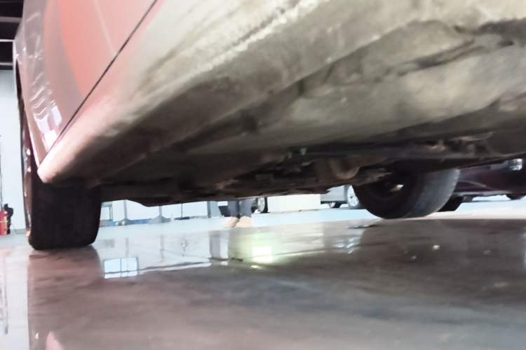 Used Volkswagen Gran Lavida 2015 230TSI DSG Comfort Edition Left Side Sill