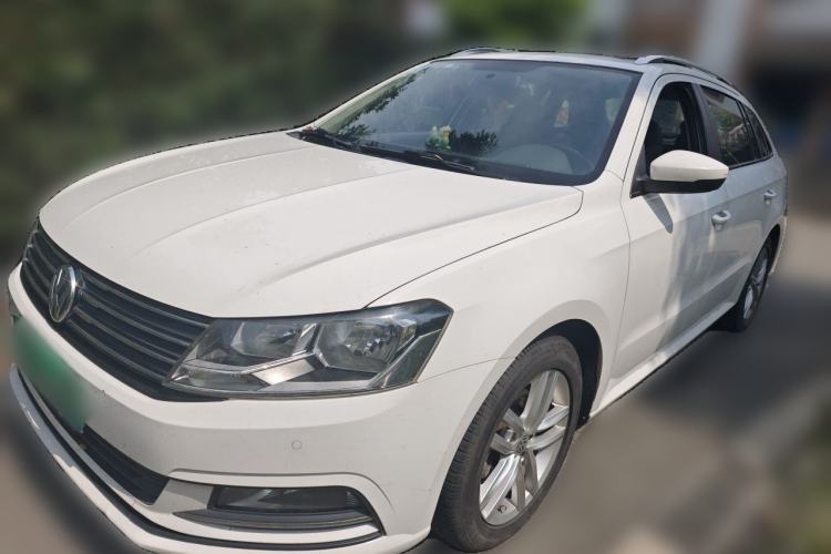Ojetý Volkswagen Gran Lavida 2015 1.6L Automatic Comfort Edition Guazi used car, China used car export, Used car for sale, Used  cars, Cheapest cars for sale