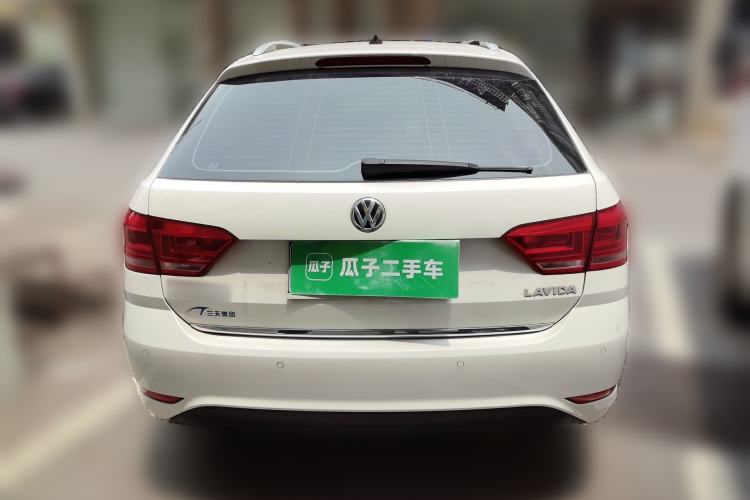 Used Volkswagen Gran Lavida 2015 1.6L Automatic Comfort Edition Rear