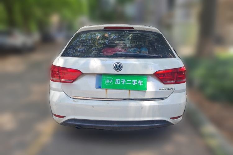 Used Volkswagen Gran Lavida 2015 1.6L Automatic Comfort Edition Rear