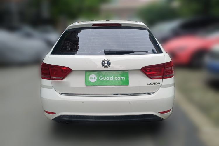 Used Volkswagen Gran Lavida 2015 1.6L Manual Comfort Edition Rear