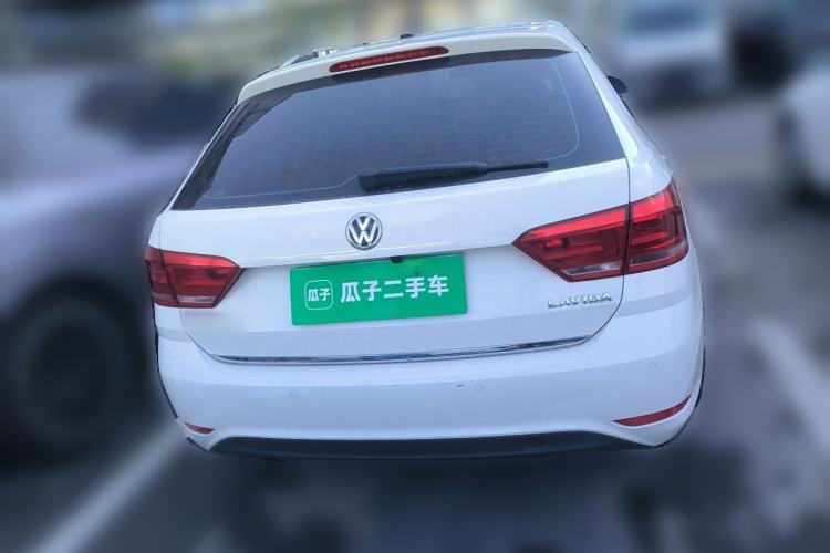 Used Volkswagen Gran Lavida 2015 1.6L Automatic Comfort Edition Rear